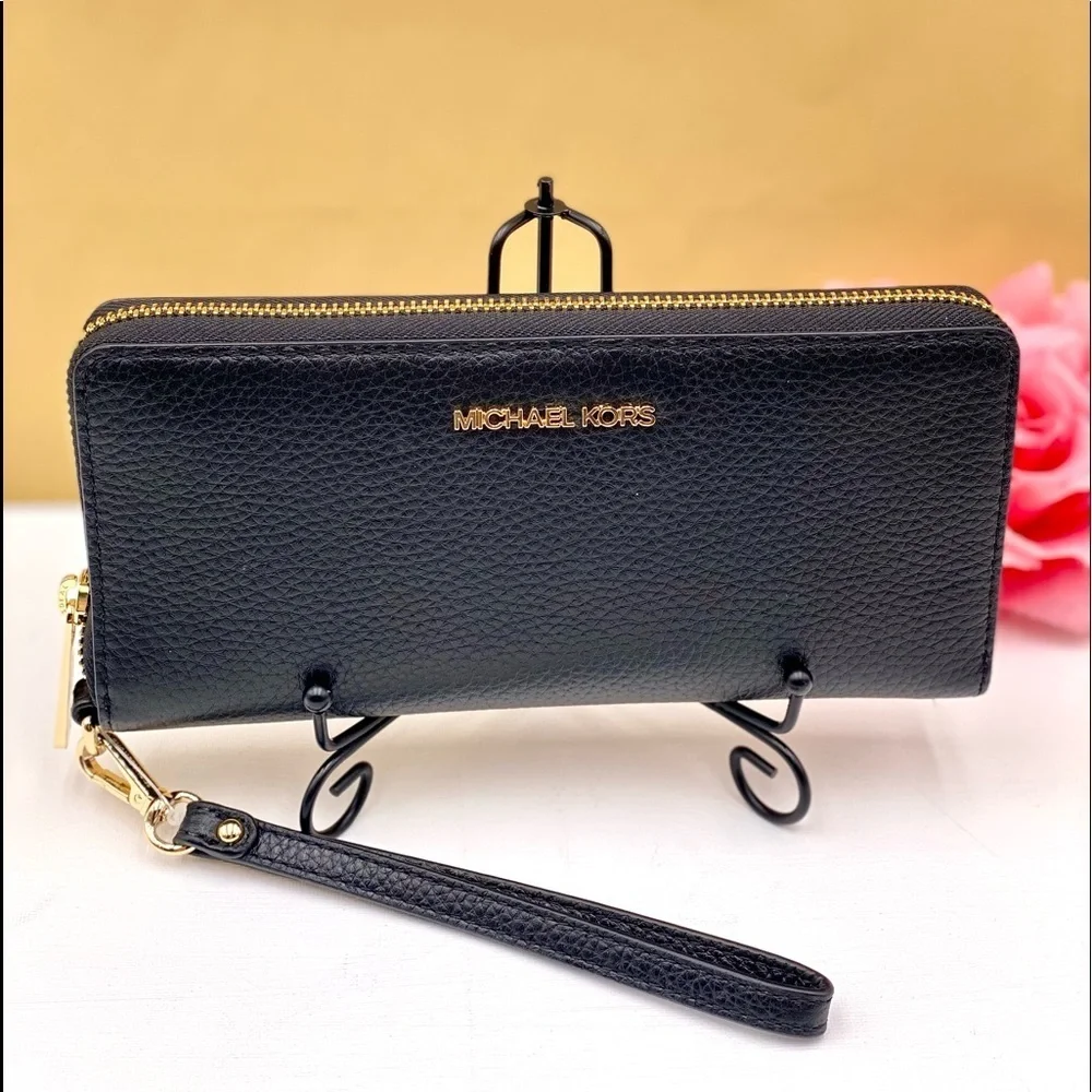 Michael Kors Continental Wallet Wristlet Black